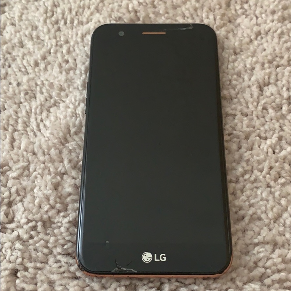 LG K20 phone